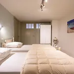Feriehus Spacious 7-bed House In *