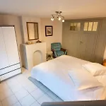 Spacious 7-bed House In * Oostende