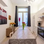 Spacious 7-bed House In Feriehus Oostende