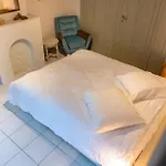 Feriehus Spacious 7-bed House In *