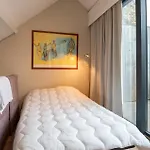Spacious 7-bed House In Feriehus