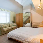 Spacious 7-bed House In * Oostende