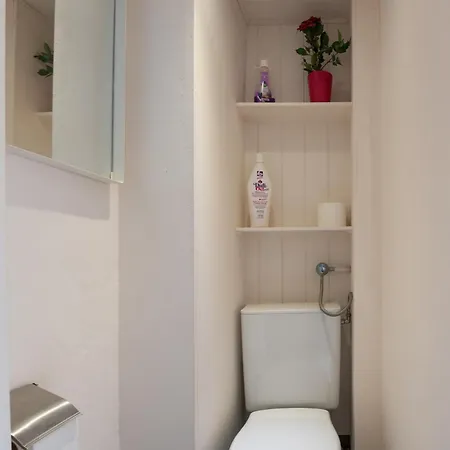 Spacious 7-bed House In Oostende
