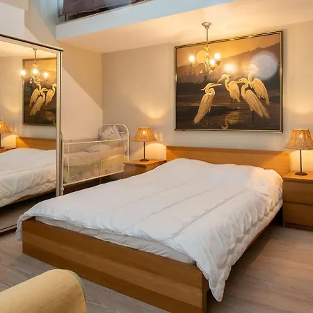 Nyaraló Spacious 7-bed House In *