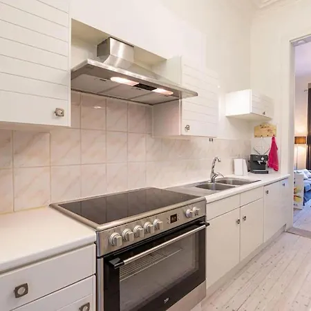 Spacious 7-bed House In Dom wakacyjny