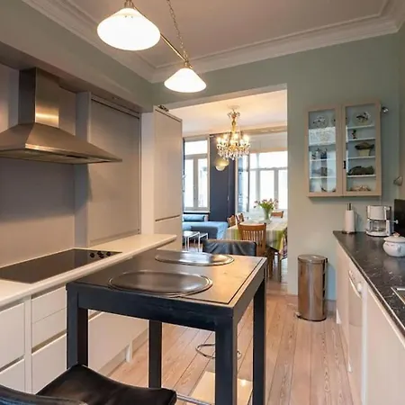 Spacious 7-bed House In Dom wakacyjny *